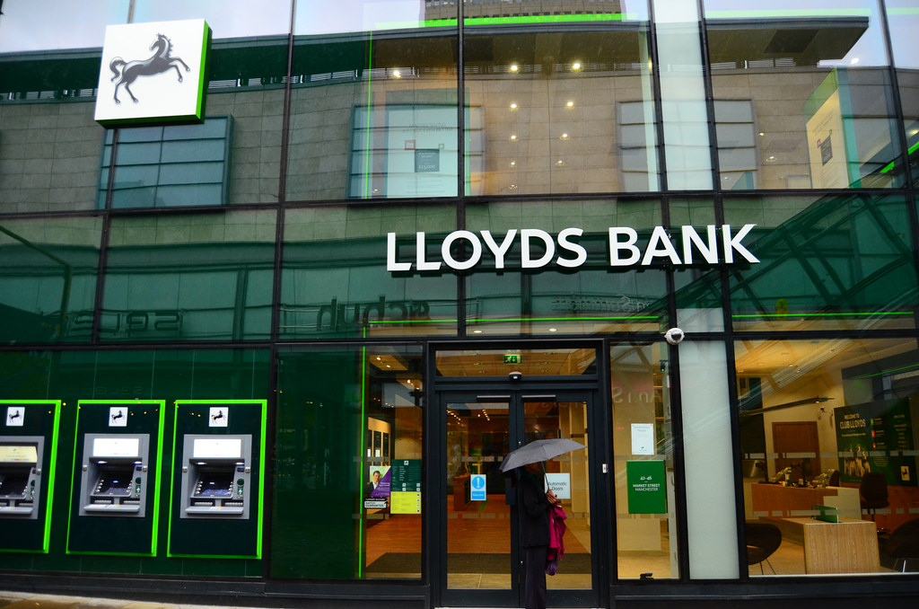 Lloyds Bank and Taulia Join Forces to Introduce Visa-powered Virtual Cards for Streamlined B2B Payments